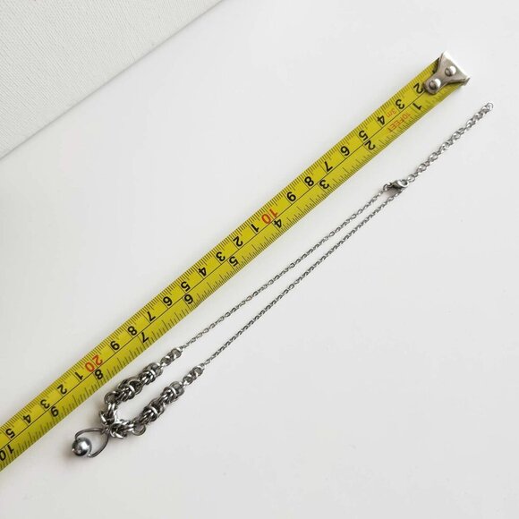 Gothic hematite dangly silver chainmaille choker necklace - Picture 8 of 9